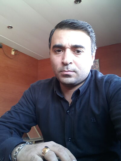 Красивый кавказский мужчина 40 лет. Армяне мужчины 50 лет. Армянские парни. Армяне 50 лет. Армянин 50 лет.